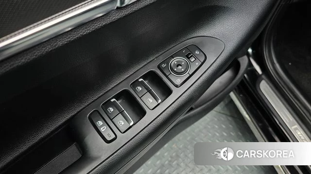 Hyundai The New Grandeur IG Hybrid id 4501190 из Кореи 20
