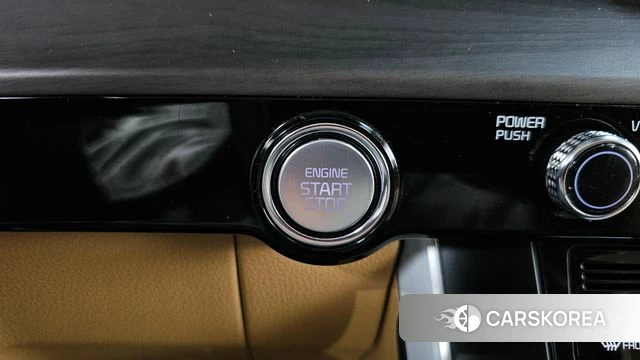 Kia Carnival 4th generation id 4187454 из Кореи 20