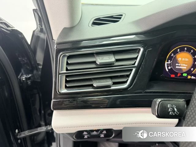 Volkswagen Tourang id 4301251 из Китая 20