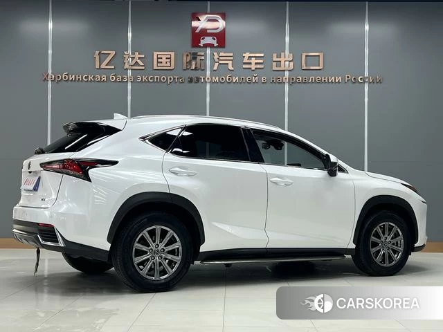 Lexus NX id 4218709 из Китая 20