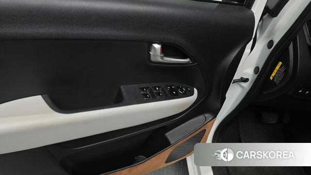 Kia The New Kia Ray EV id 4554901 из Кореи 20