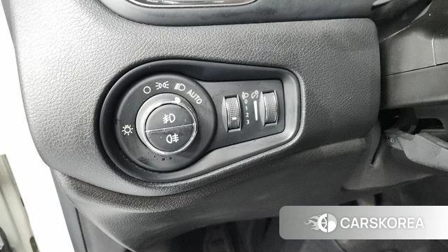 Jeep Renegade id 4250914 из Кореи 20