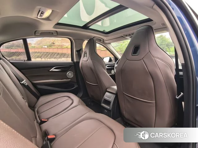 BMW 1 series id 4271768 из Китая 20