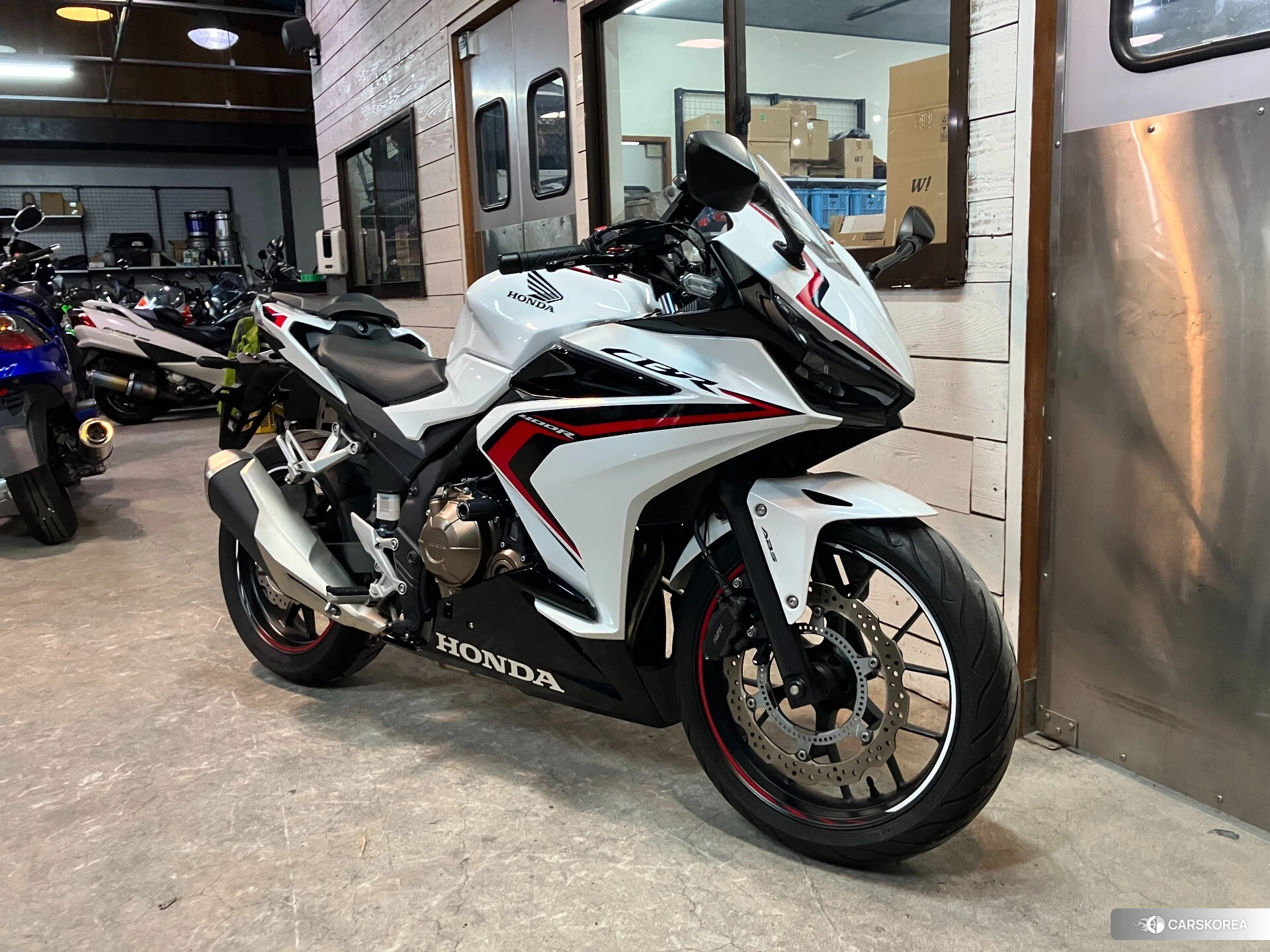 Проданный Honda CBR400R ABS id 4347790 из Японии, фото 20
