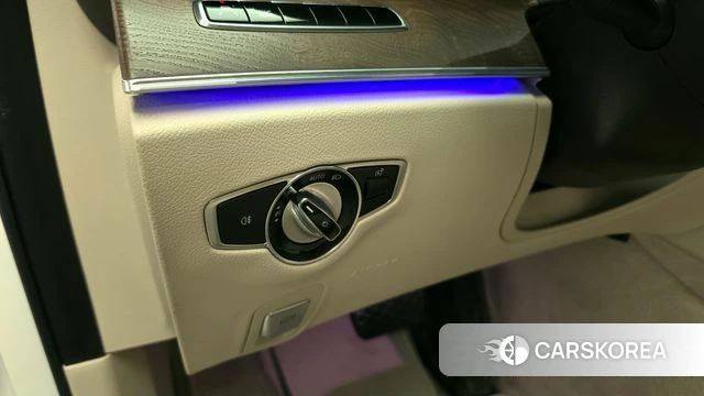 Mercedes-Benz E-Class W213 id 4339335 из Кореи 20