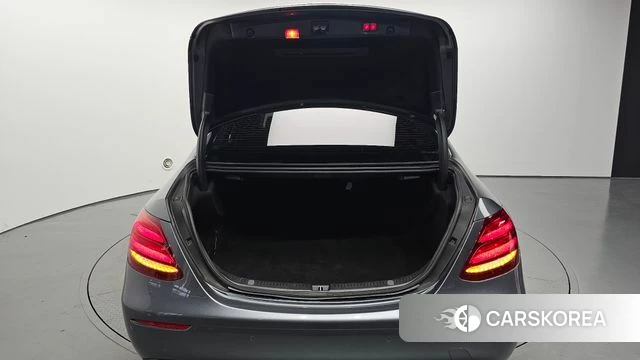 Mercedes-Benz E-Class W213 id 4658215 из Кореи 20
