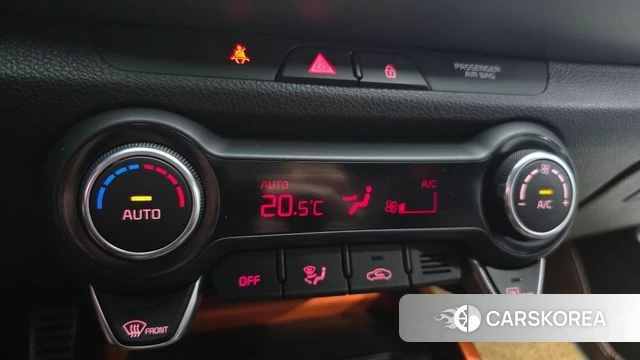 Kia Stonic id 4850176 из Кореи 20