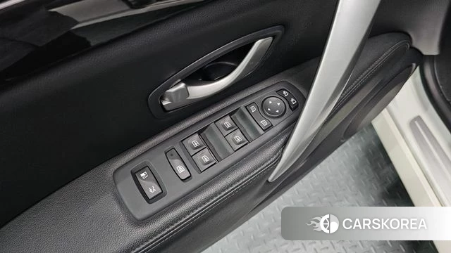 Renault Korea (Samsung) SM7 Nova id 4351307 из Кореи 20