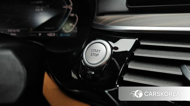 BMW 5 Series (G30) id 4435125 из Кореи 20