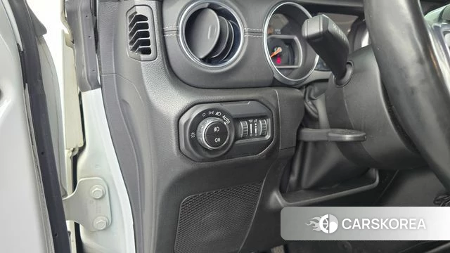 Jeep Wrangler (JL) id 4500802 из Кореи 20
