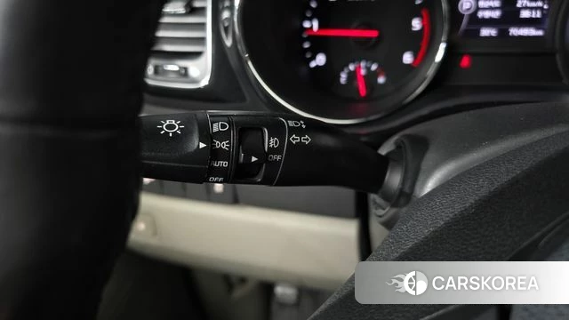 Kia All New Carnival id 4638310 из Кореи 20