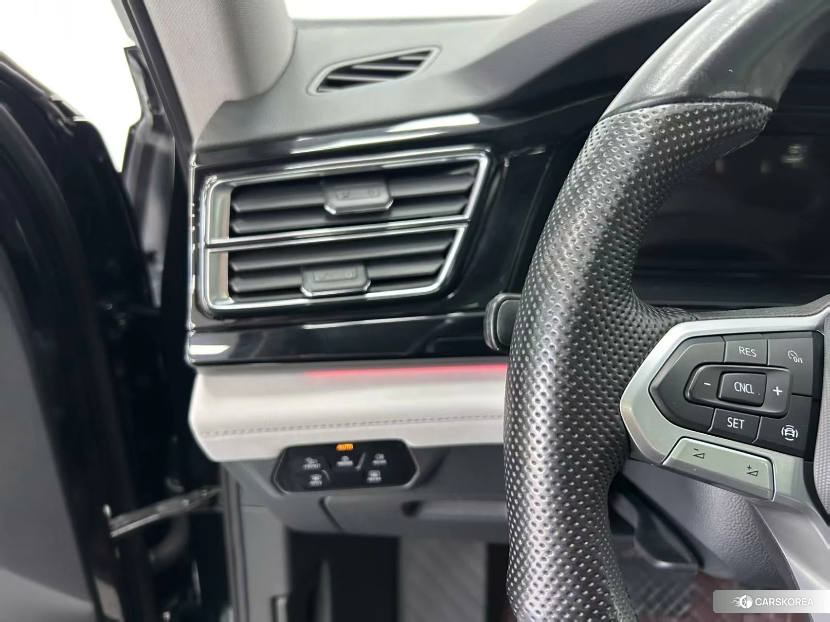 Volkswagen Tourang id 4498952 из Китая 20