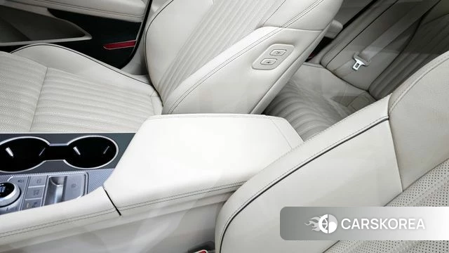 Genesis The New G70 id 4317278 из Кореи 20