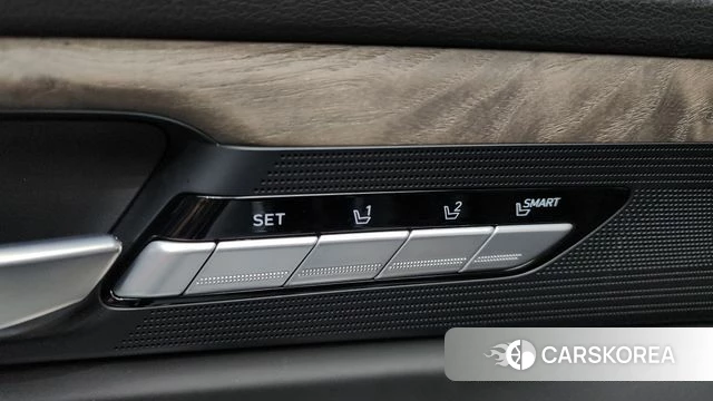Genesis G90 id 4907457 из Кореи 20