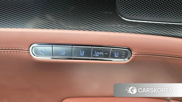 Genesis G90 (RS4) id 4475324 из Кореи 20
