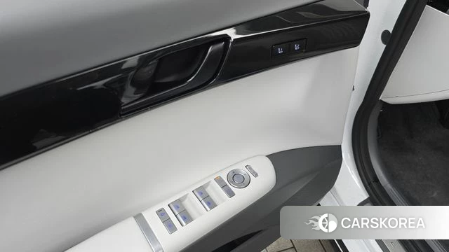 Hyundai Grandeur Hybrid (GN7) id 4749560 из Кореи 20