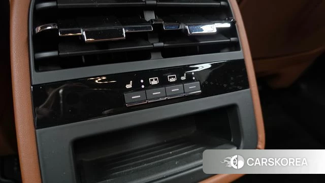 Maserati Quattroporte id 4459296 из Кореи 20