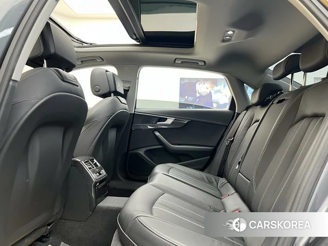 Audi A4L id 4275780 из Китая 20