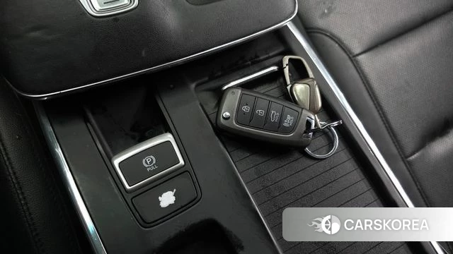 Hyundai The New Grandeur IG id 4595003 из Кореи 20