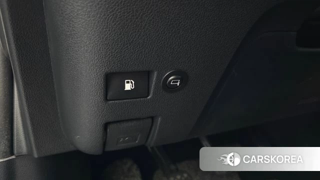 Toyota Prius 4th Generation id 4309668 из Кореи 20