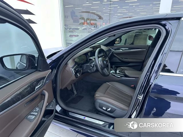 BMW 5 series id 4271703 из Китая 20