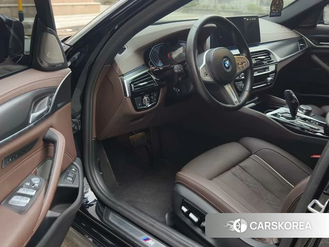 BMW 5 series PHEV id 4333418 из Китая 20