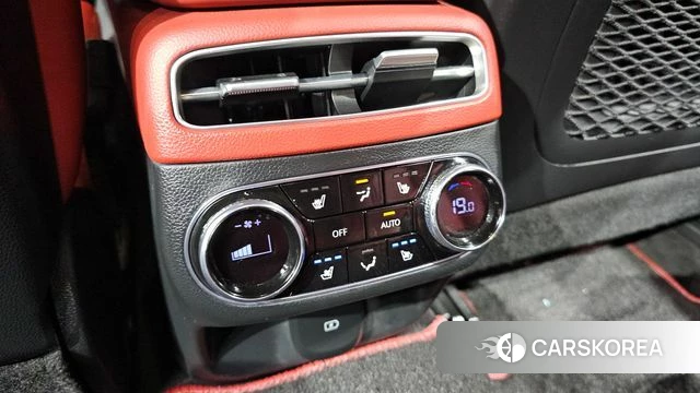 Genesis GV70 id 4501112 из Кореи 20