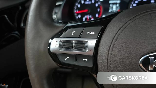 Kia Come New K7 id 4491038 из Кореи 20