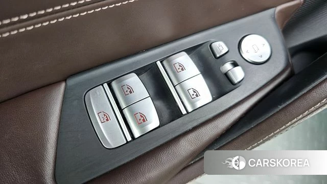 BMW 5 Series (G30) id 4476863 из Кореи 20