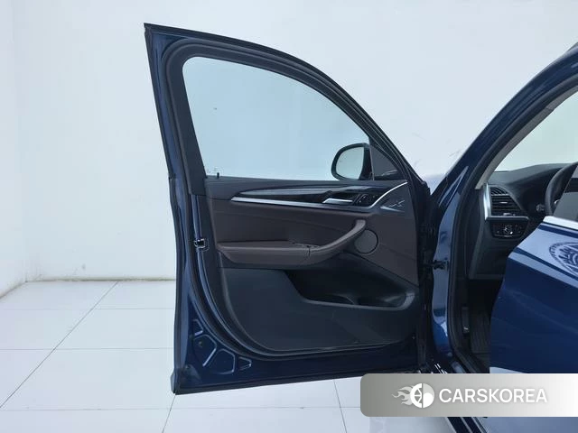 BMW X3 id 4213411 из Китая 20