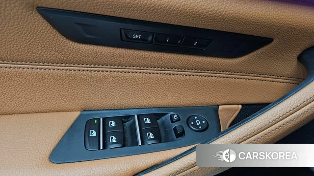 BMW 5 Series (G30) id 4900965 из Кореи 20