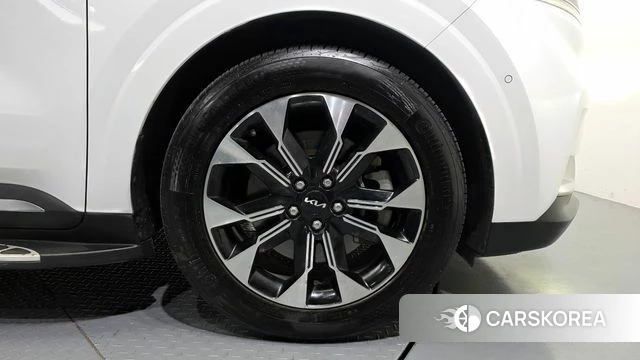 Kia Carnival 4th generation id 4282601 из Кореи 20