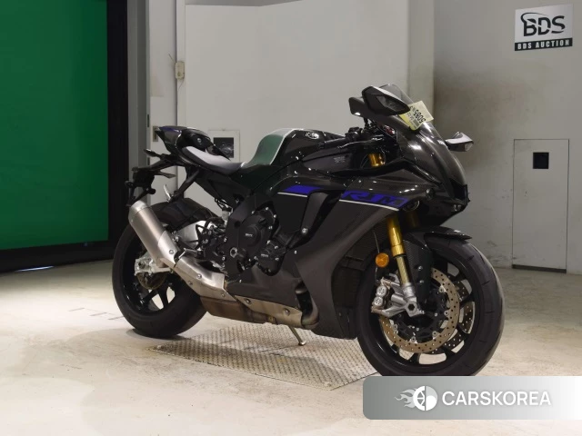 Yamaha YZF-R1M id 3945428 из Японии 20
