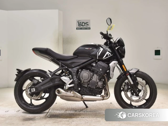 Проданный Triumph TRIDENT 660 2021 из Японии