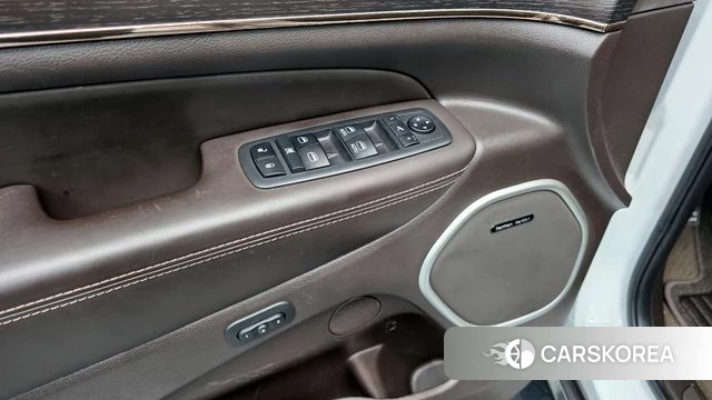 Jeep Grand Cherokee id 4225257 из Кореи 20