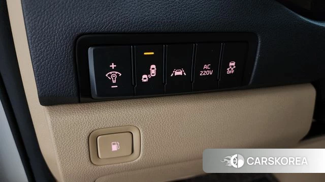 Kia The New Carnival id 4551906 из Кореи 20