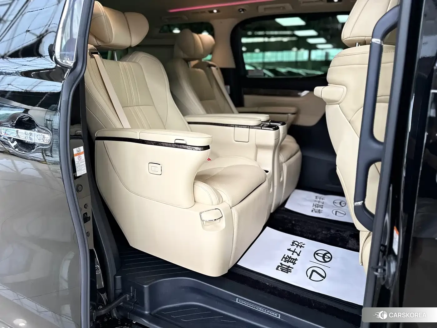 Toyota Vellfire id 4583753 из Китая 20