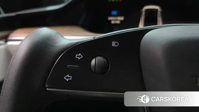 Tesla Model X id 4853729 из Кореи 20
