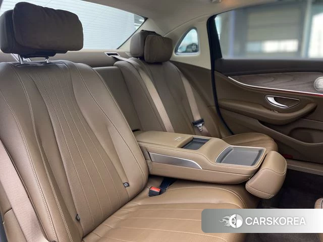 Mercedes-Benz E-class id 3816871 из Китая 20