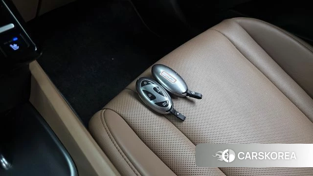 Hyundai Grandeur (GN7) id 4201723 из Кореи 20