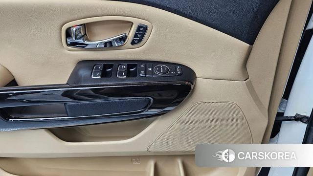 Kia The New Carnival id 4339666 из Кореи 20