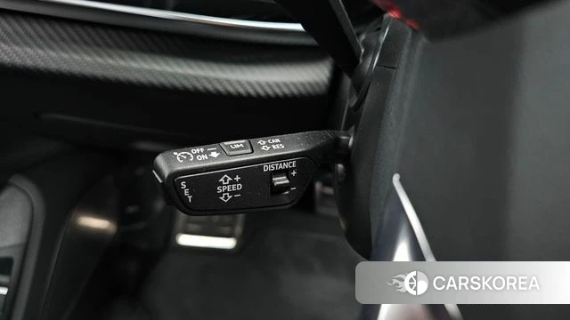 Audi RSQ8 (4M) id 4200779 из Кореи 20