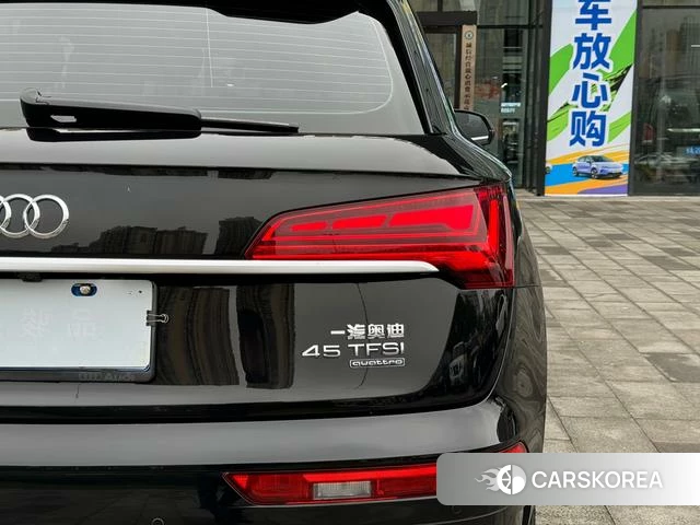 Audi Q5L id 3857939 из Китая 20