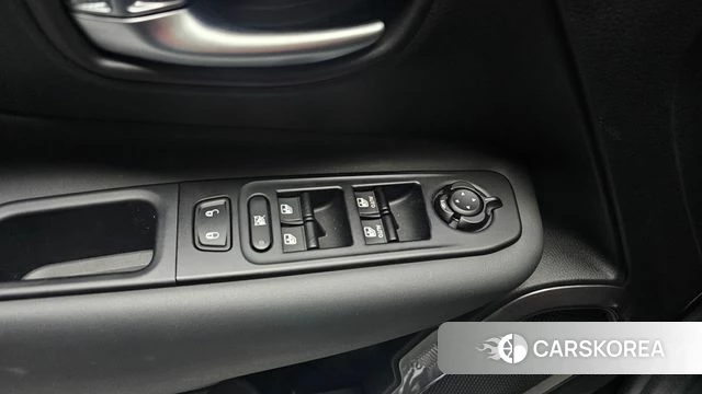 Jeep Renegade id 4631019 из Кореи 20