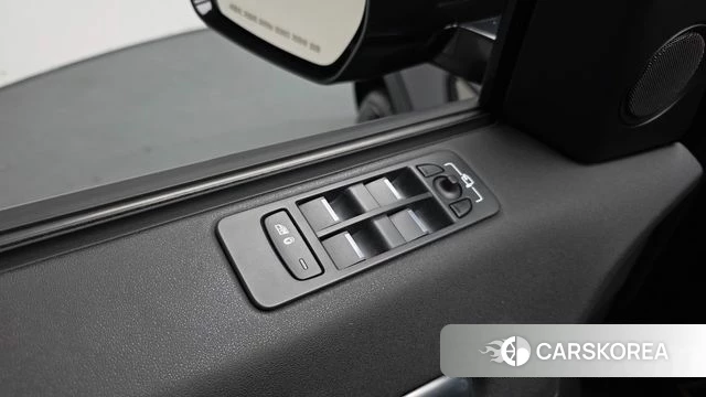 Land Rover Discovery Sports id 4203638 из Кореи 20