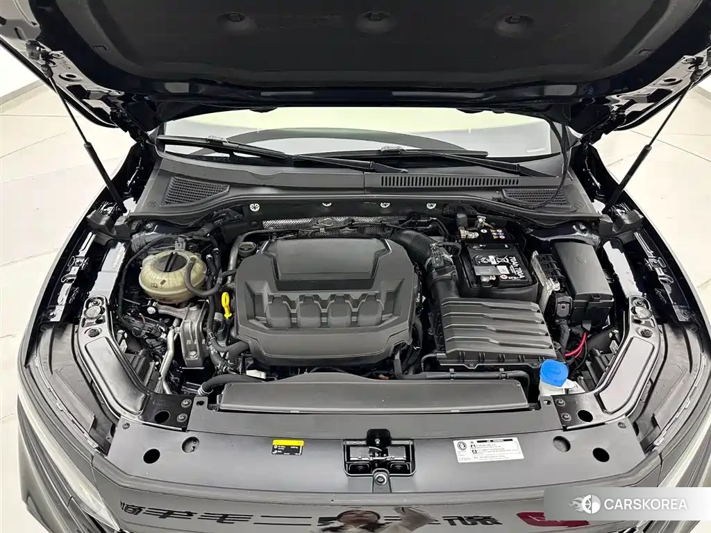 Volkswagen Passat id 4577478 из Китая 20