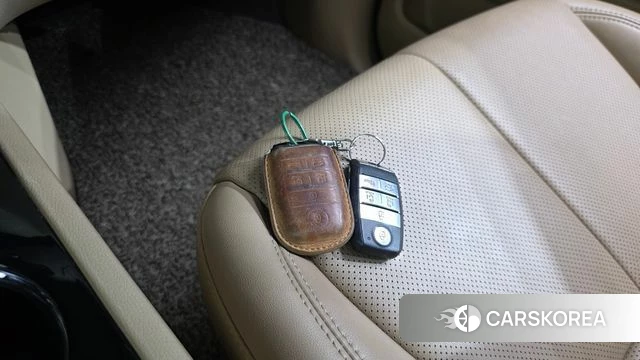 Kia The New Carnival id 4377779 из Кореи 20