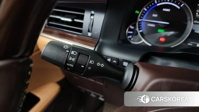 Lexus New ES300h id 4520890 из Кореи 20
