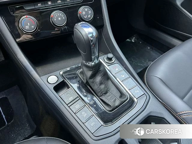 Volkswagen Bora id 4256471 из Китая 20
