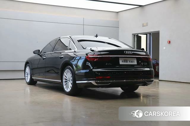 Audi A8 id 4278944 из Китая 20